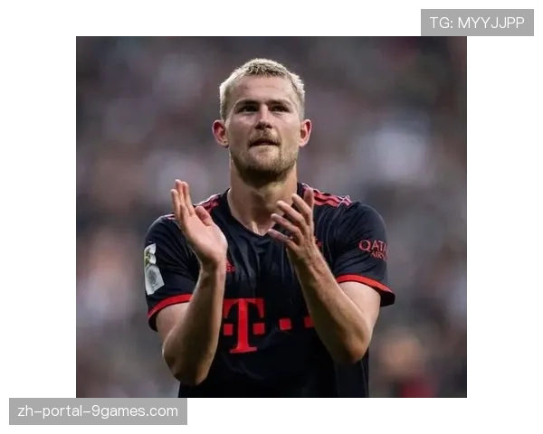 官方：拜仁慕尼黑与年轻中卫德里赫特续约至2030年